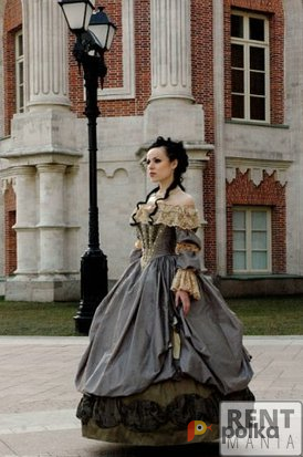 Возьмите Великолепное историческое платье в стиле рококо напрокат (Фото 2) в Москве