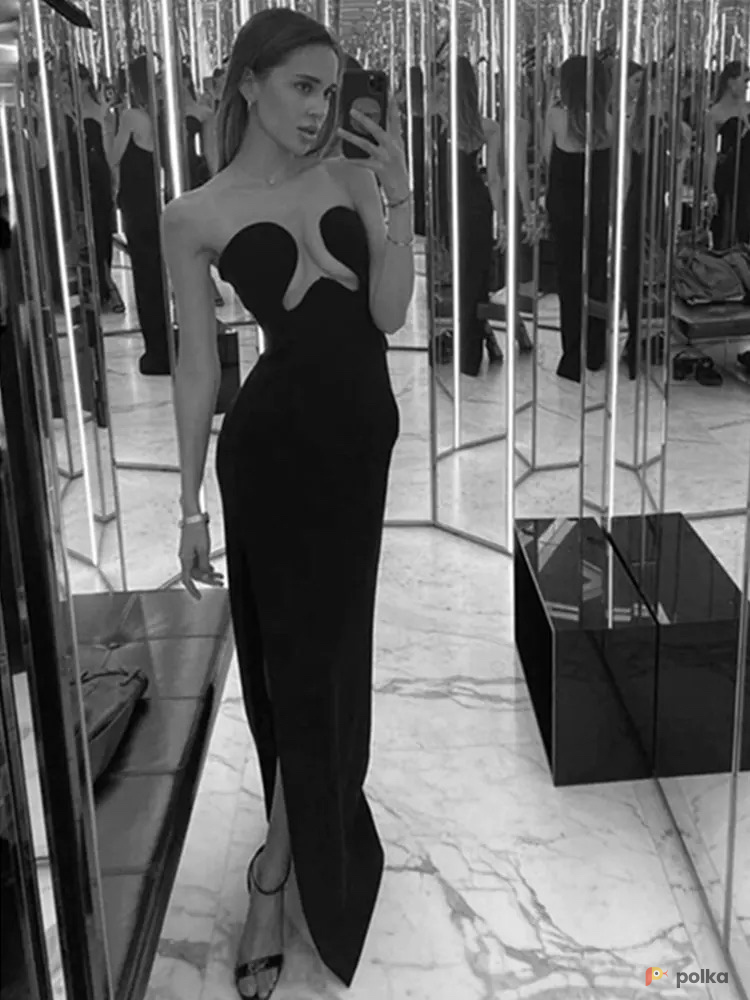 Возьмите  Черное платье с резным декольте 388 напрокат (Фото 2) в Москве