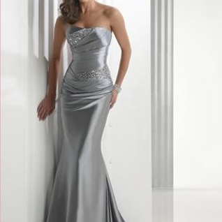 Шикарное серебрянное вечернее платье, размер 48-52