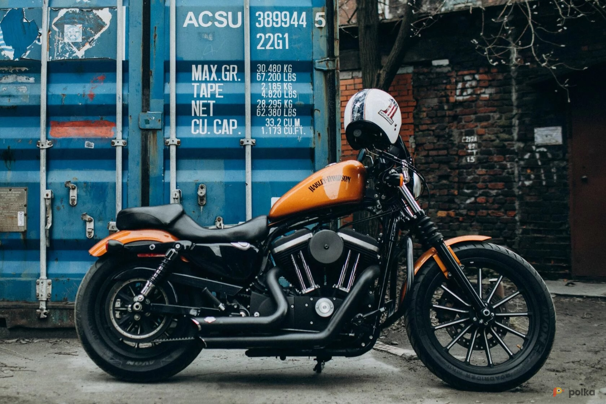 Возьмите Harley Davidson Sportster 883 "Black Orange" напрокат (Фото 2) в Санкт-Петербурге