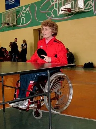 Любовь Васильевна — инвалид первой группы, колясочник. Она активист города и автор множества социальных проектов в Липецке. Ей нужна стиральная машина.