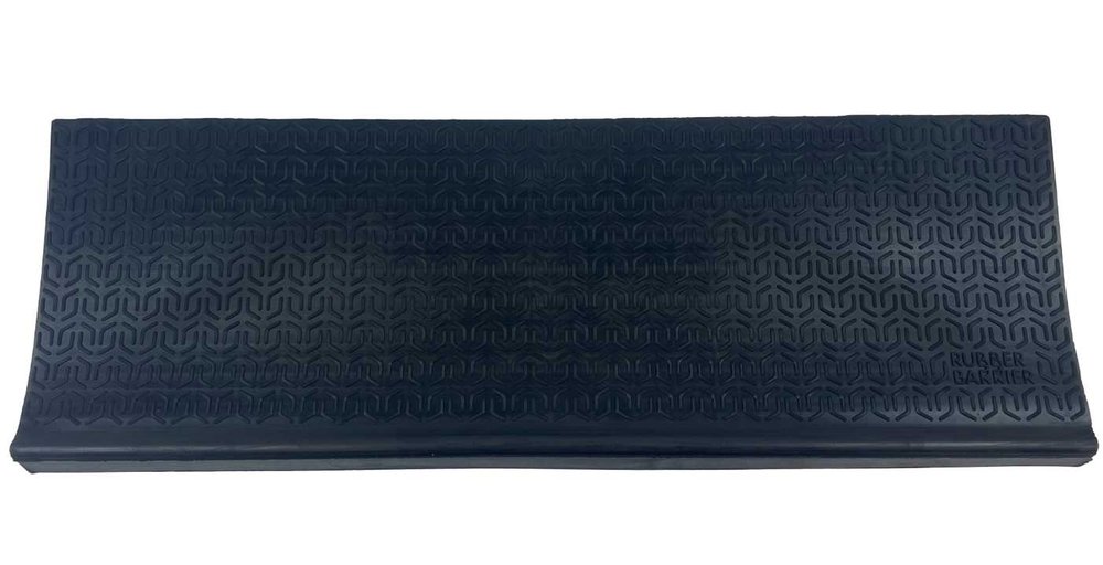 Резиновая накладка на ступень Rubber Barrier 1 шт., 750x250x30 0909001