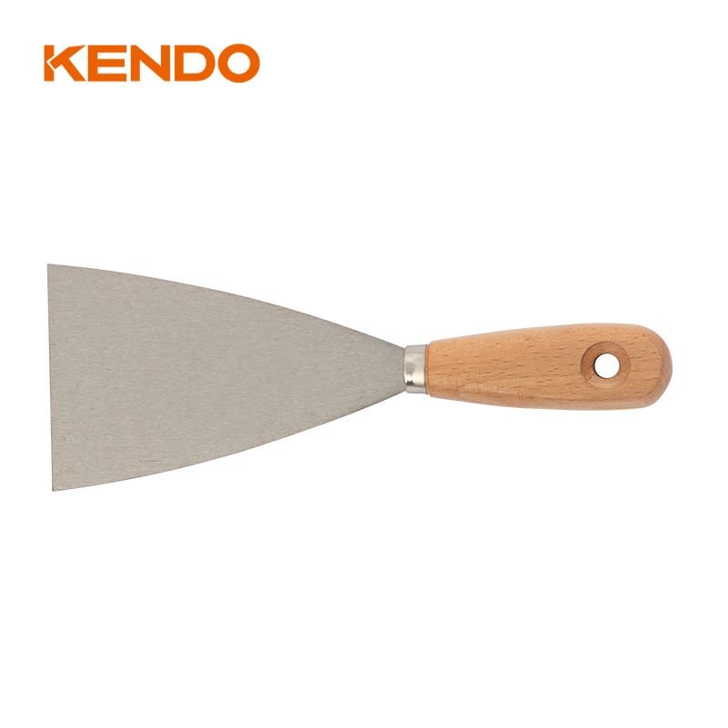 Шпатель-скребок с деревянной рукояткой KENDO 80 мм 45113