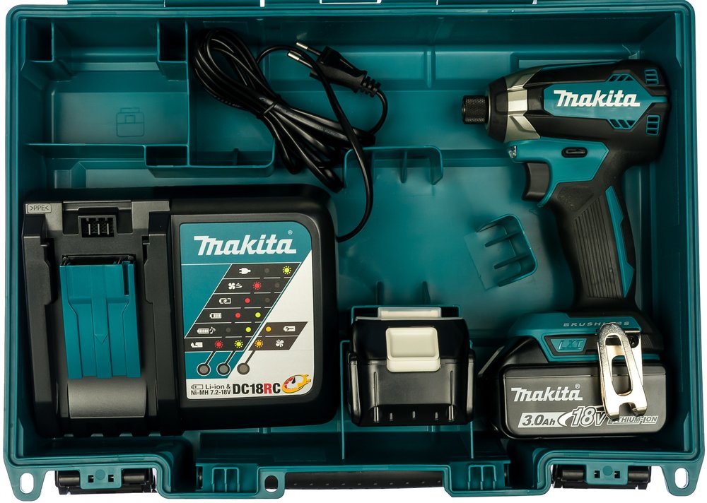 Аккумуляторный ударный шуруповёрт Makita DTD153RFE