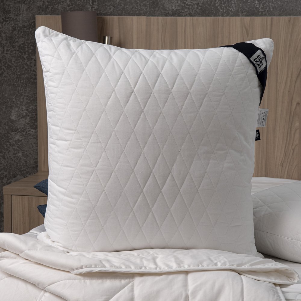 Подушка EDELSON COTTON 70x70 см EH-77-10