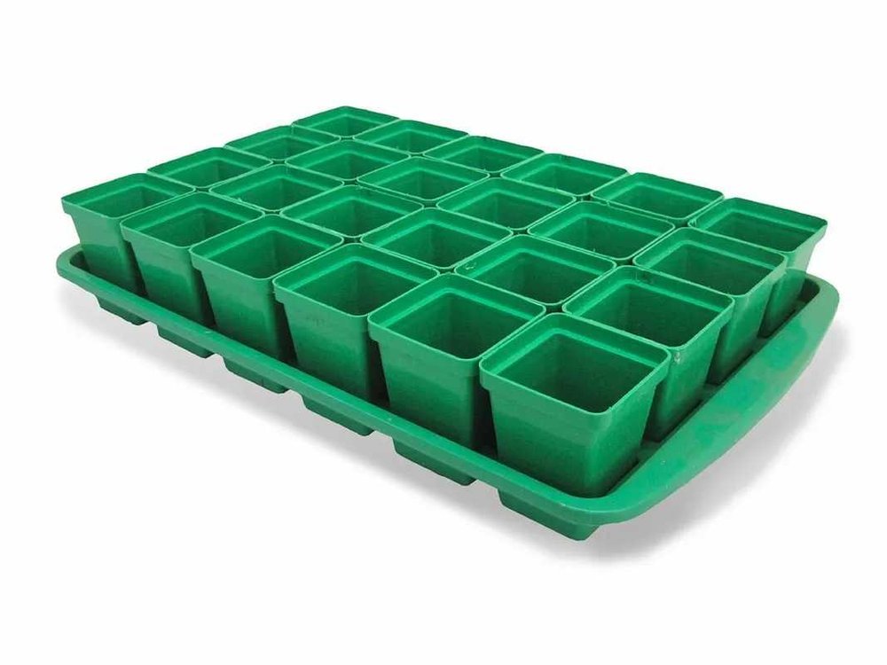 Комплект для рассады ЛЕТО Урожай-24 пластик, 24 стакана, поддон, 47x29x9 см 6790