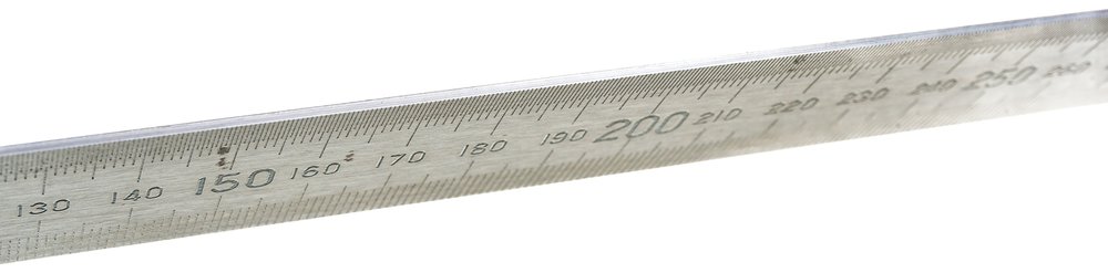 Измерительная металлическая линейка 1000х35 Туламаш 101019
