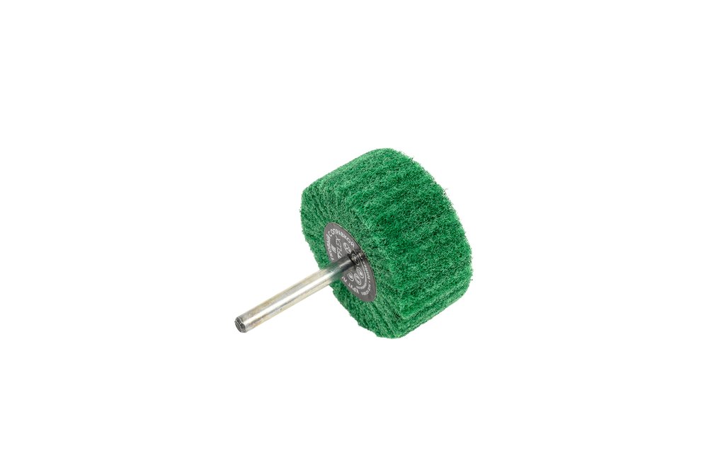 Круг лепестковый нетканый на оправке 60x30x6 мм, very fine green Totflex 4631165599939