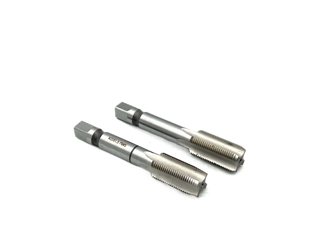 Машинно-ручной метчик TORNERI М20х1.5 комплект из 2-х штук Р6М5 019808
