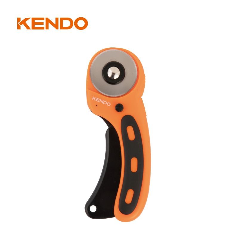 Нож с круглым лезвием KENDO 45 мм 30930