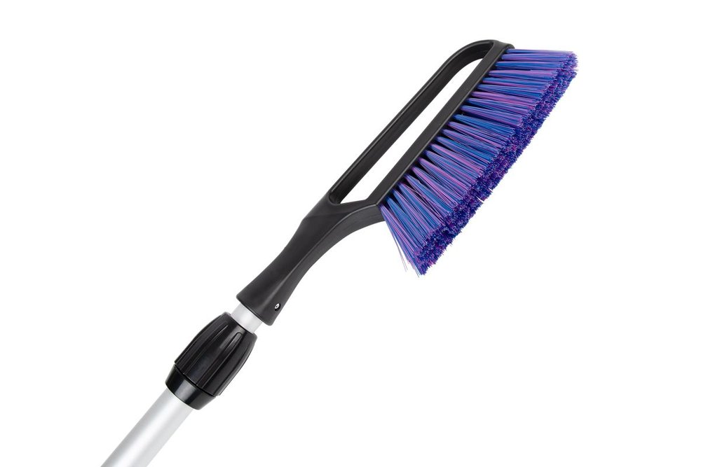 Зимняя щетка со скребком, телескопическая ручка 78-100 см KRAFT KT 830070
