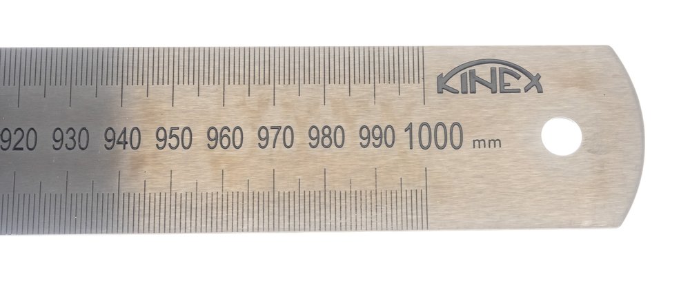 Стальная линейка Kinex (K-MET) 1000х38х1,8 мм, шкала 1 мм 1024