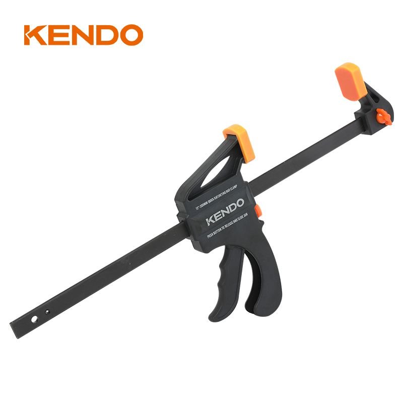 Быстрозажимная пистолетная струбцина 300x70мм KENDO 40214