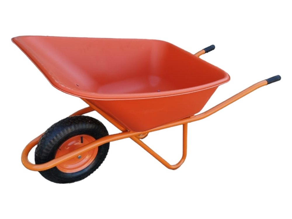 Тачка строительная усиленная одноколесная LWI 150л, 280кг, сверхпрочное полимерное корыто LWI150PROFI