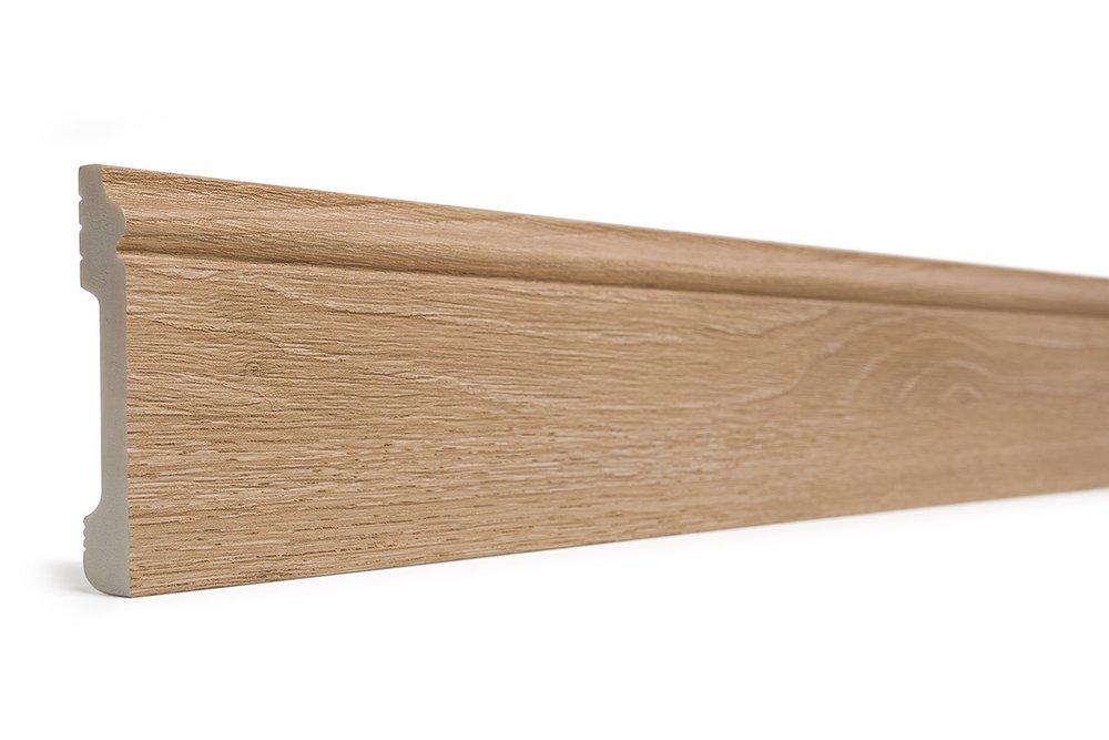 Напольный плинтус Decor-Dizayn ударопрочный, влагостойкий, орех, 79х13х2400 мм 005-90SH