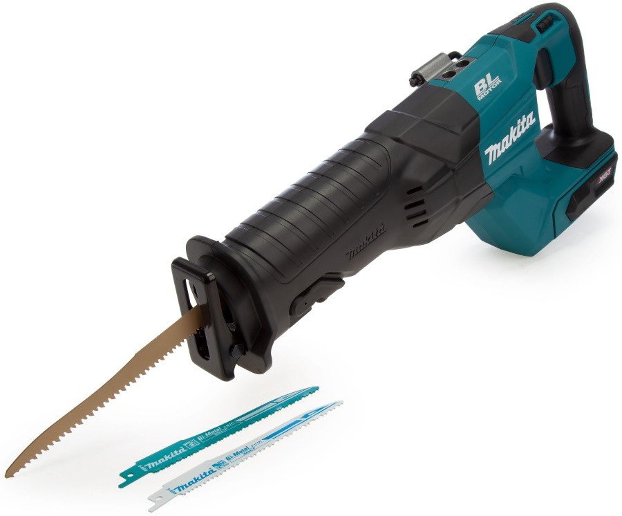Сабельная пила Makita XGT JR001GZ