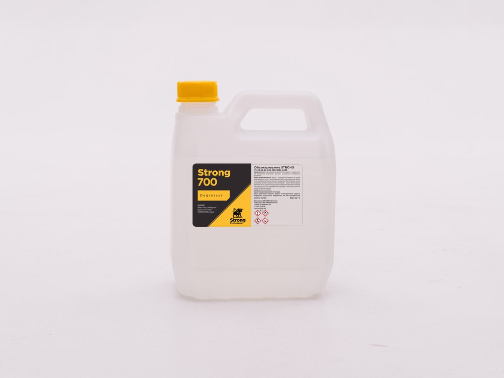 Обезжириватель Нефтехимик STRONG 700 3 л ОБС3000