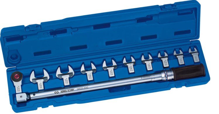 Динамометрический ключ KING TONY 345202D11MR 1/2', 13-30 мм, 40-200 Нм, кейс, набор рожковых насадок