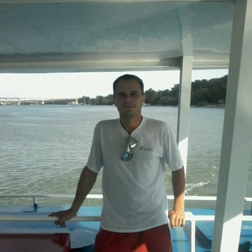 Максим, 42 года, Адлер