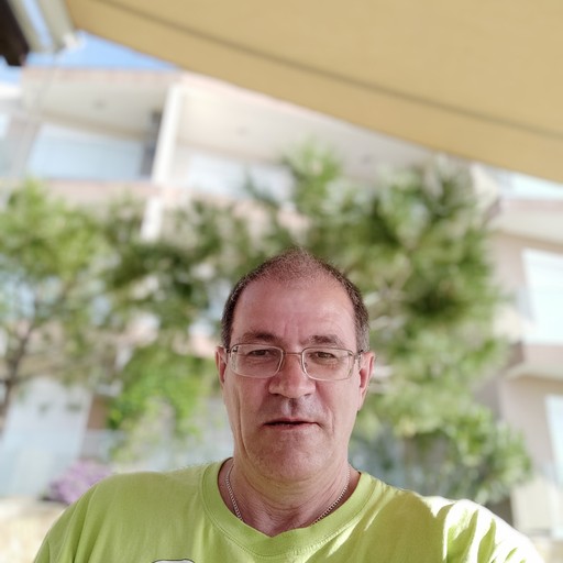 Юрий, 63 года, Москва