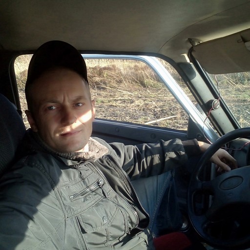 Андрей40, Луганск