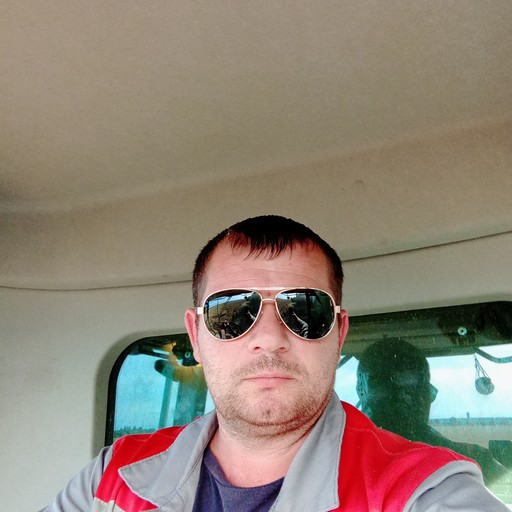 Александр, 39 лет, Луга
