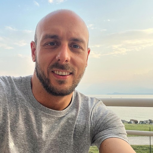 Виктор37, Махачкала