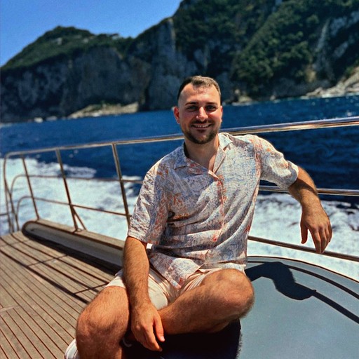 Иван33, Москва