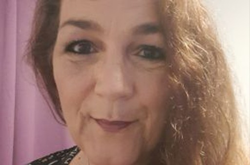 Gina, 58
