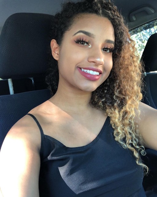 oliviafreed, 35