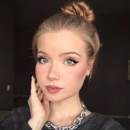 Екатерина, 22