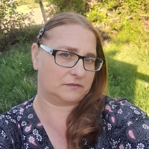 Любовь, 42 года, Луганск