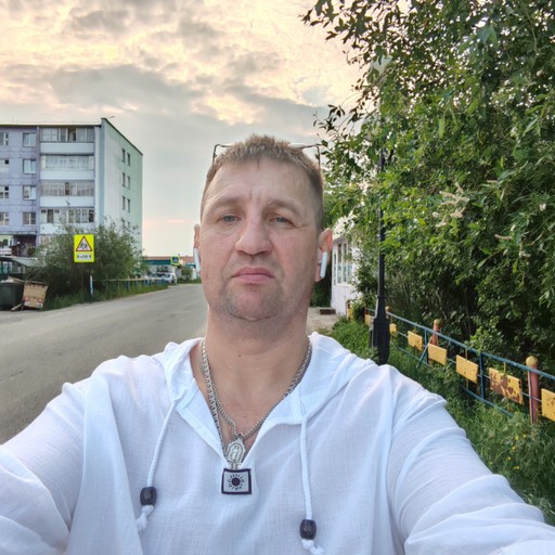 Виталий, 48 лет, Удачный