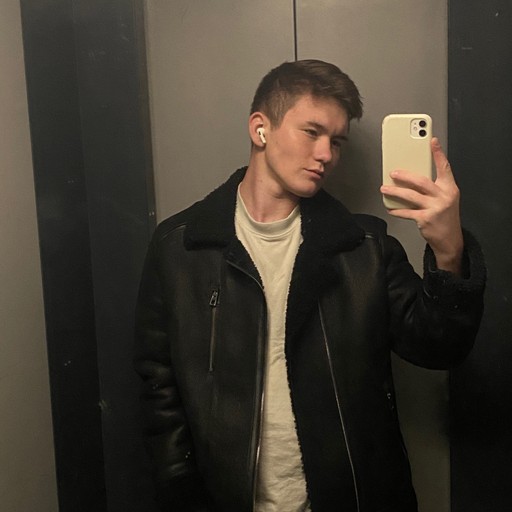ваня, 22 года, Москва