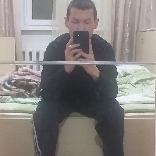 Виктор, 21 год