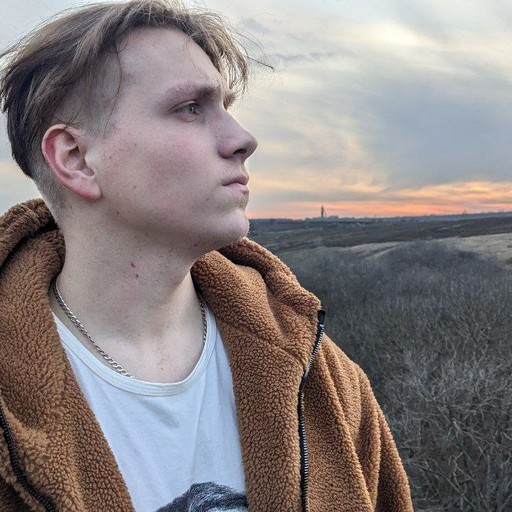 слава22, Ровеньки