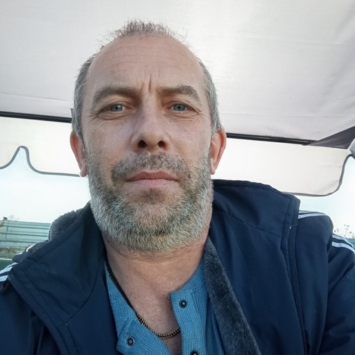 Влад,44, Рощинский