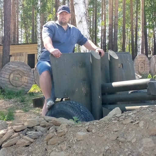 Иван,44, Урик