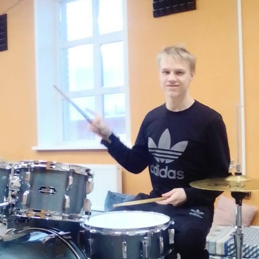 Ярик,21, Череповец