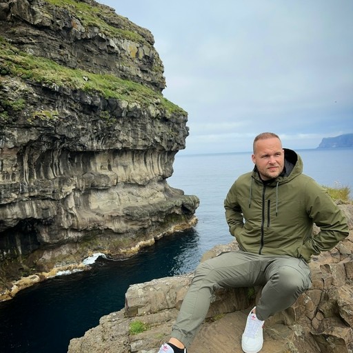 Олег,37, Сочи
