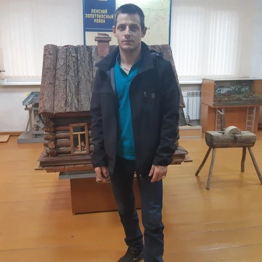 Василий, 33 года, Москва
