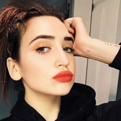 Анжела, 24 года