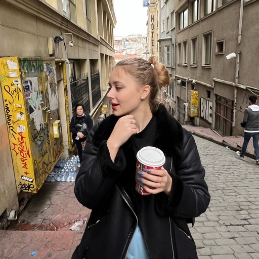 Анна, 22 года, Екатеринбург