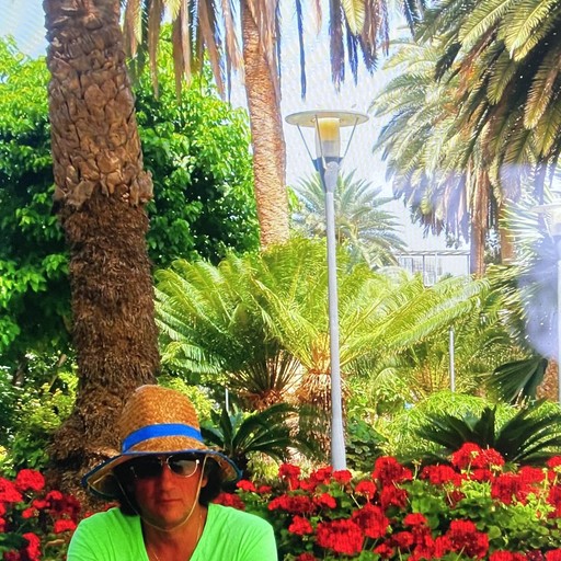 Artur, 65 лет, Москва