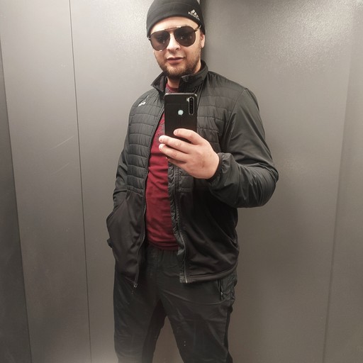 Баха, 33 года
