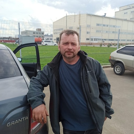 Михаил, 47 лет, Новомосковск