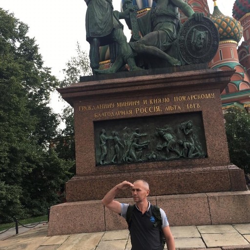 Олег, 49 лет, Докучаевск