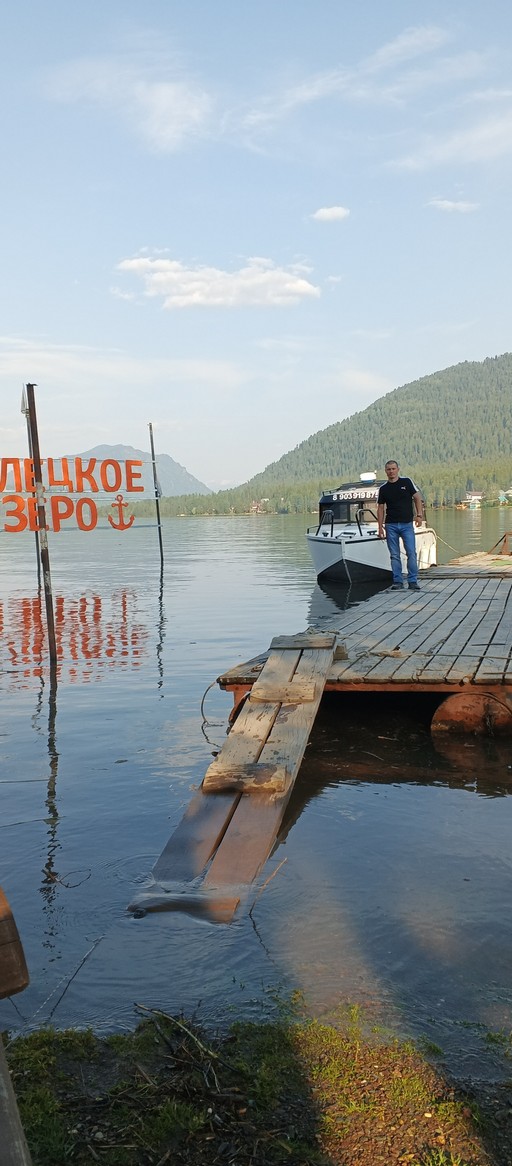 Владимир, 39