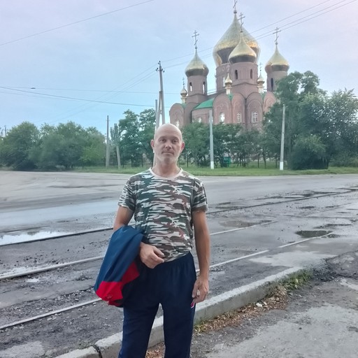 Дмитрий, 46 лет, Луганск