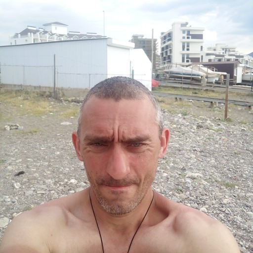 Максим, 44 года, Судак